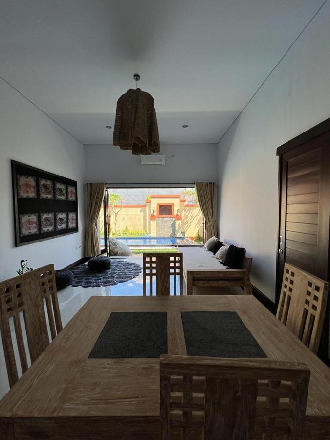 Villa Danielle Seminyak Exteriör bild